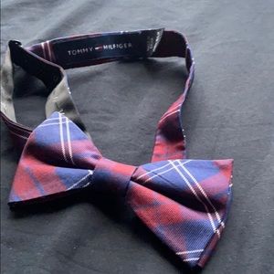 Tommy Hilfiger Bow Tie